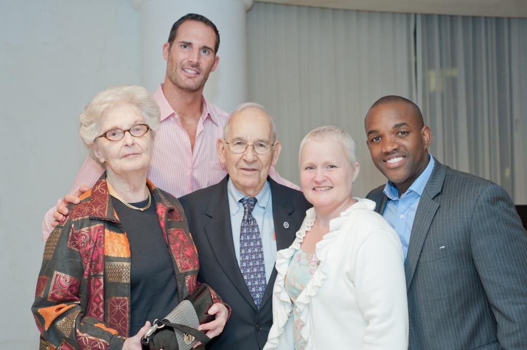 Tom & Mimi w WTO Alums at Pence Event