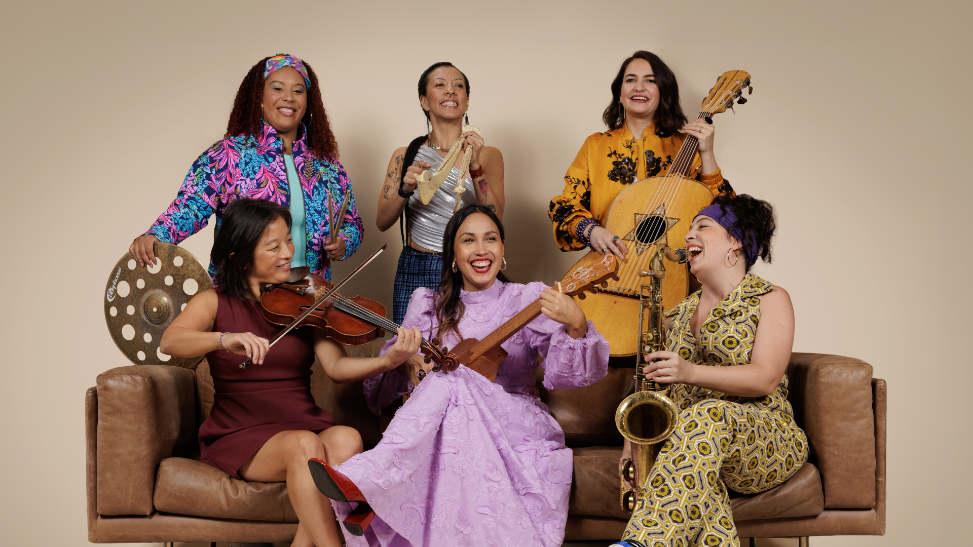 Música with Sonia De Los Santos